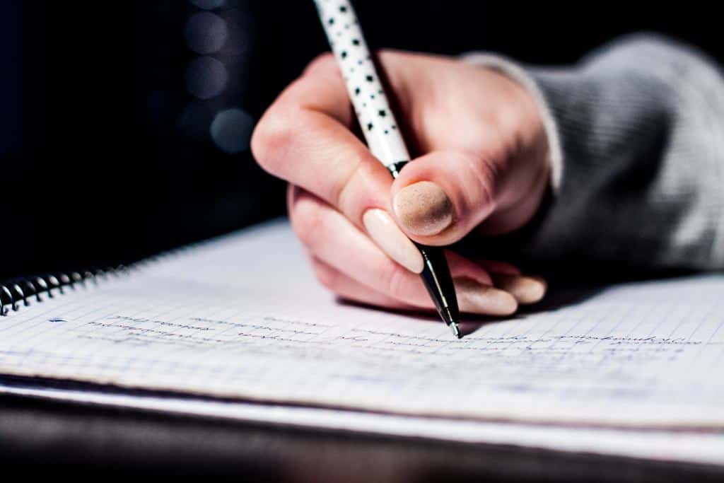 write copy that sells